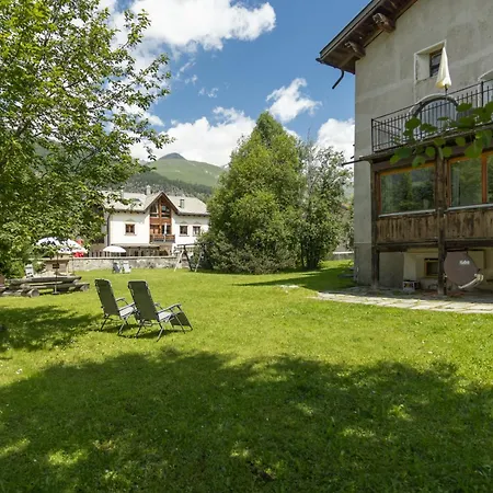 Chesa-strimer - Stüva Sur * La Punt-Chamues-ch