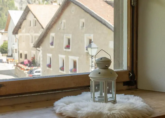 Chesa-strimer - Stueva Sur لا بانت شاموس سي إتش